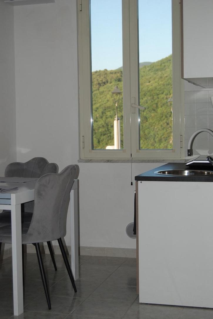 Mini Red Hub - Design Apartment Sant'Agapito Ngoại thất bức ảnh